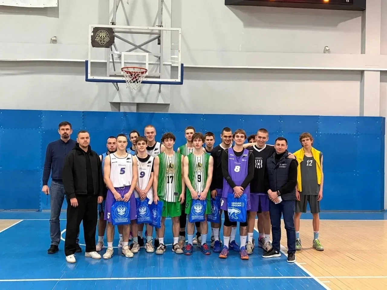 ⚡️ДОННУЭТ зажигает в Фиджитал-баскетболе!⚡️  Наш университет принял первые в ДНР соревнования по фид