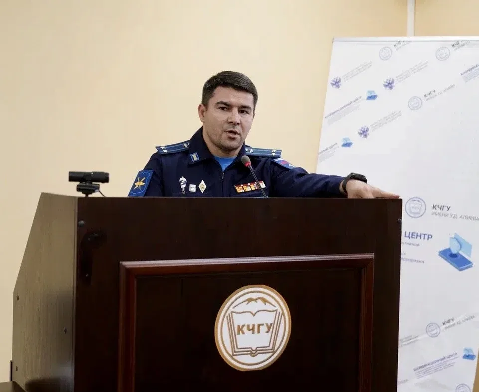 «СВОИ ГЕРОИ: Кто сегодня защищает страну»  В Карачаево-Черкесском государственном университете имени