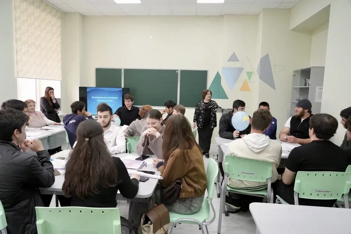 В КЧГУ прошла научно-познавательная олимпиада по географии «В гармонии с природой», приуроченная ко 