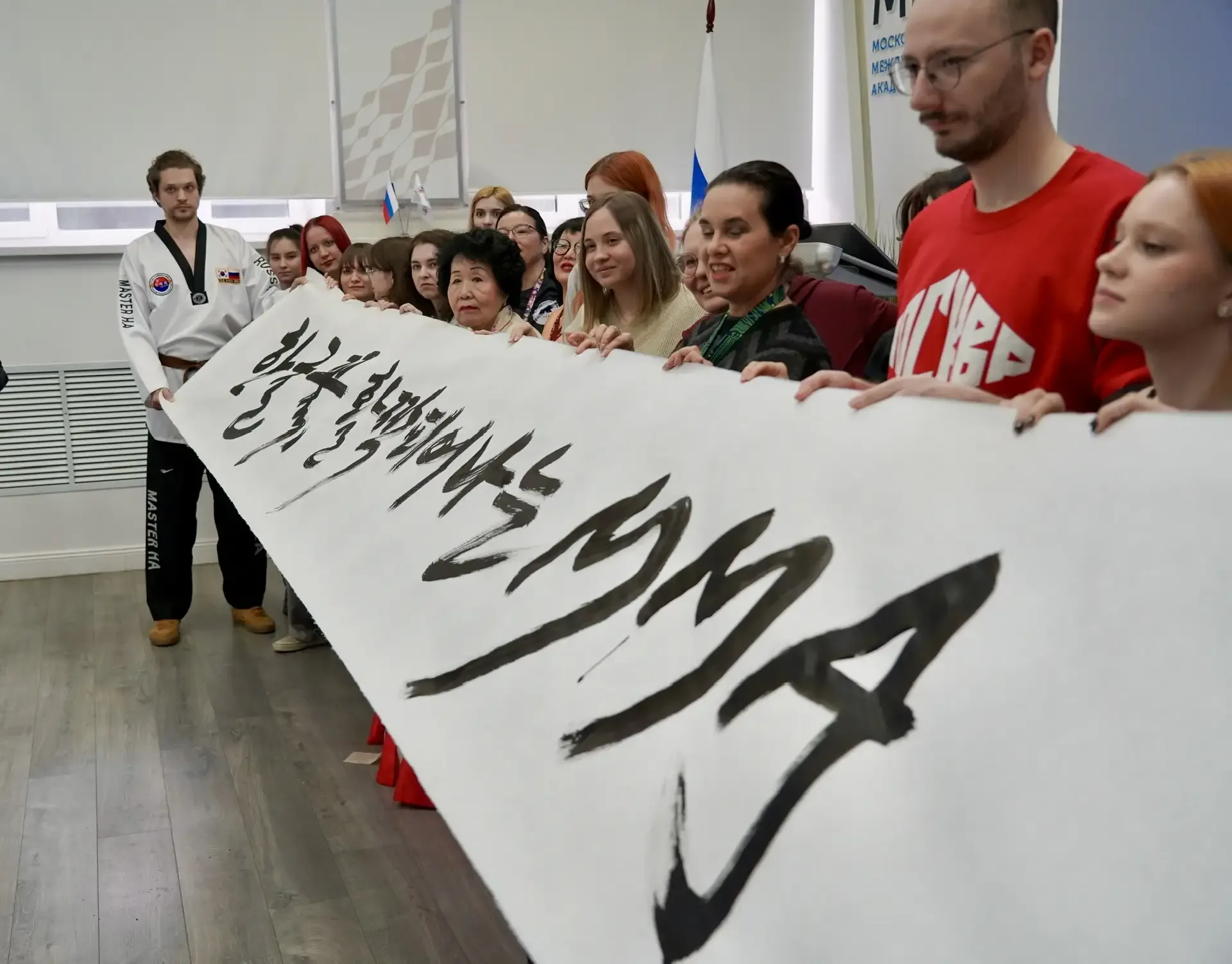 🇰🇷 29 апреля в ММА приезжала Школа корейской культуры и языка в Москве во главе с директором школы М