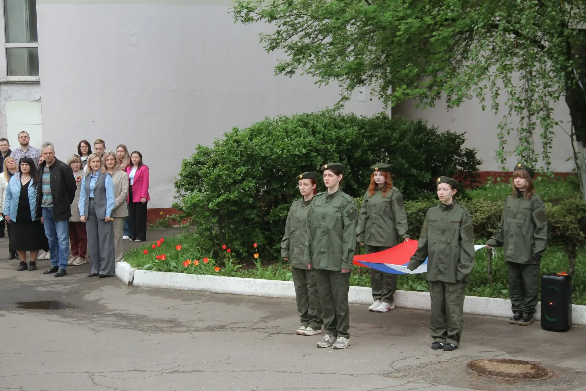 🇷🇺 Сегодня в Орловском ГАУ прошла церемония поднятия Государственного флага Российской Федерации, зн
