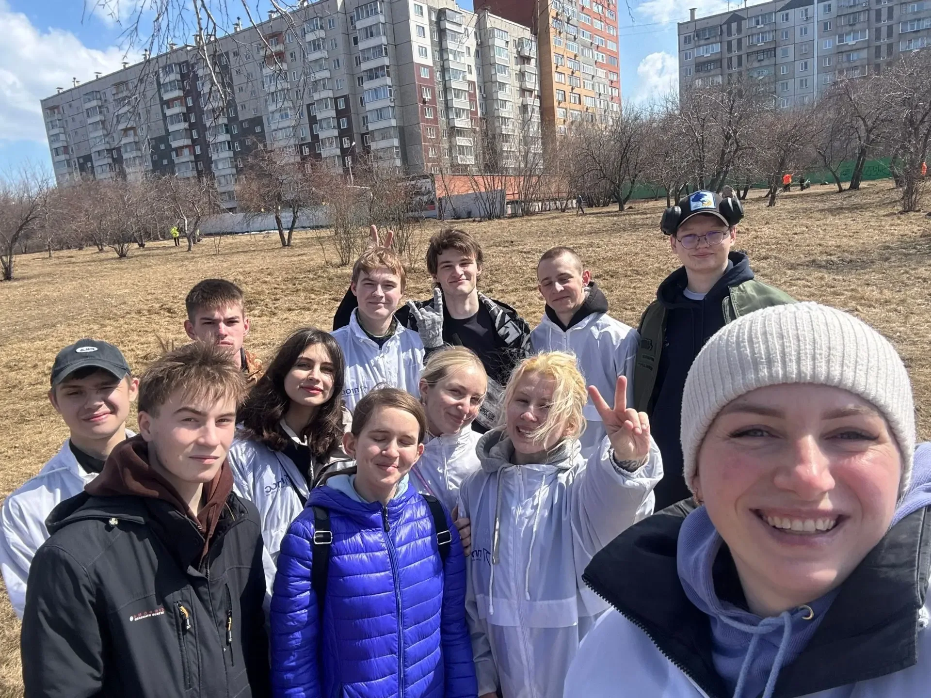 Чистота вокруг: активисты привели в порядок парк «Юннаты»  25 апреля в рамках акции «Всероссийский с
