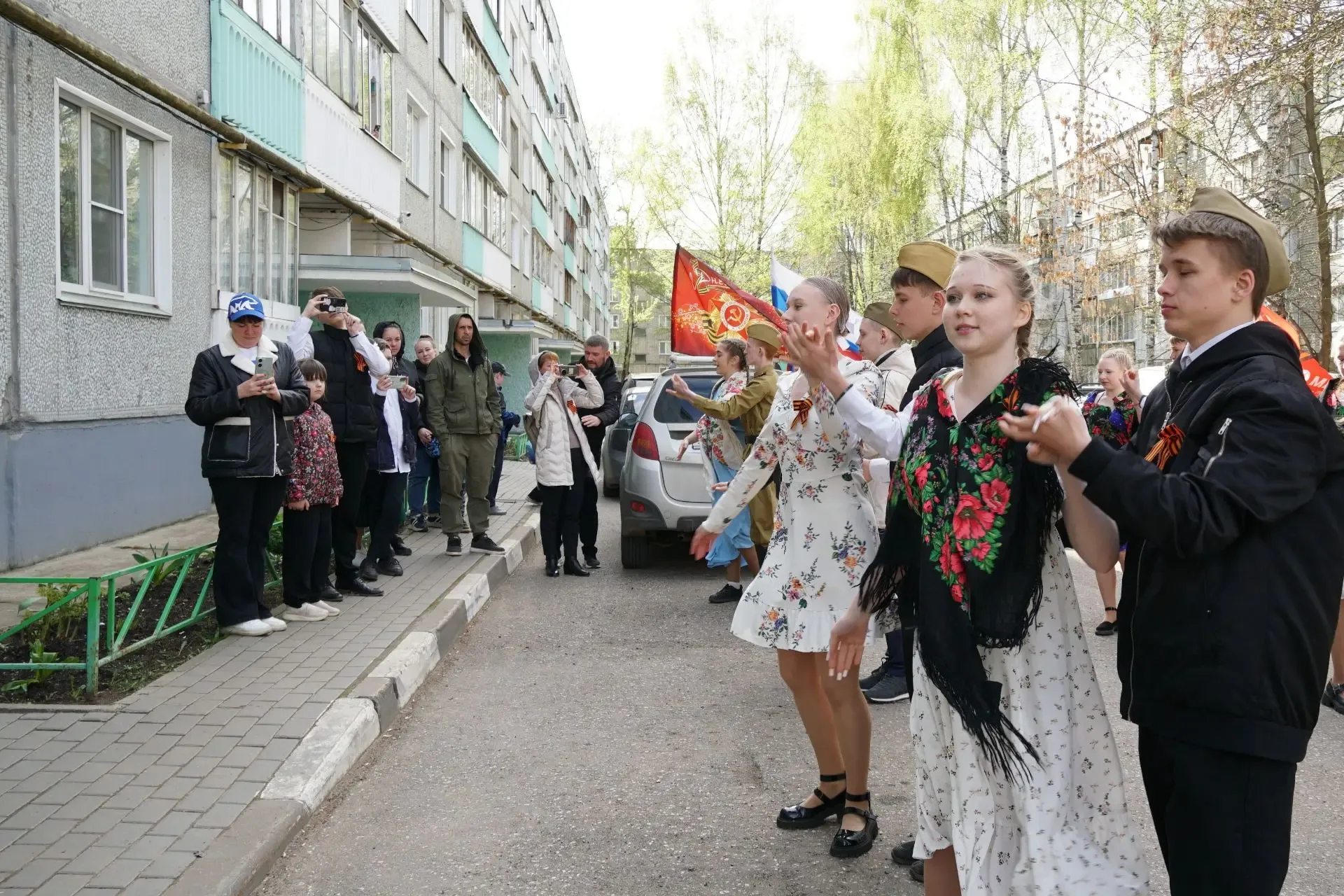 📹В Кирове росгвардейцы и творческий коллектив Федяковского сельского Дома культуры в рамках всеросси