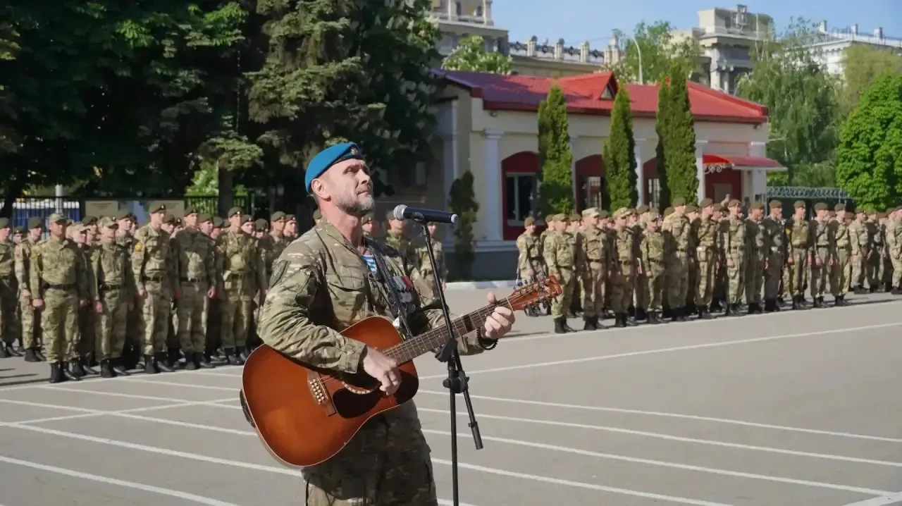В Саратовском военном институте Росгвардии состоялся «Марш памяти»  🇷🇺В год 10-летия Росгвардии и 21