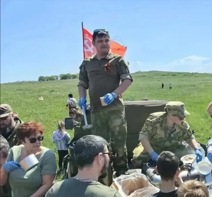 Броня крепка и танки наши быстры: в Саратове росгвардейцы и члены их семей приняли участие в масштаб