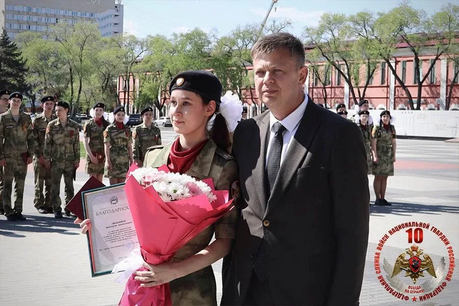 "Дорога в новую жизнь" — кадеты Росгвардии получили сертификаты об окончании обучения в профильном к