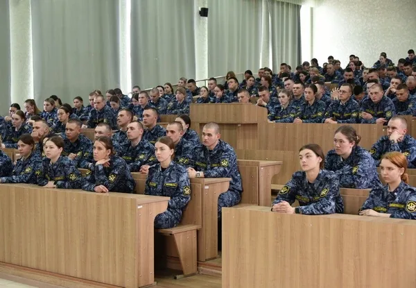 Курсанты академии прослушали лекцию, приуроченную к Всемирному Дню памяти умерших от СПИДа  Цель вст
