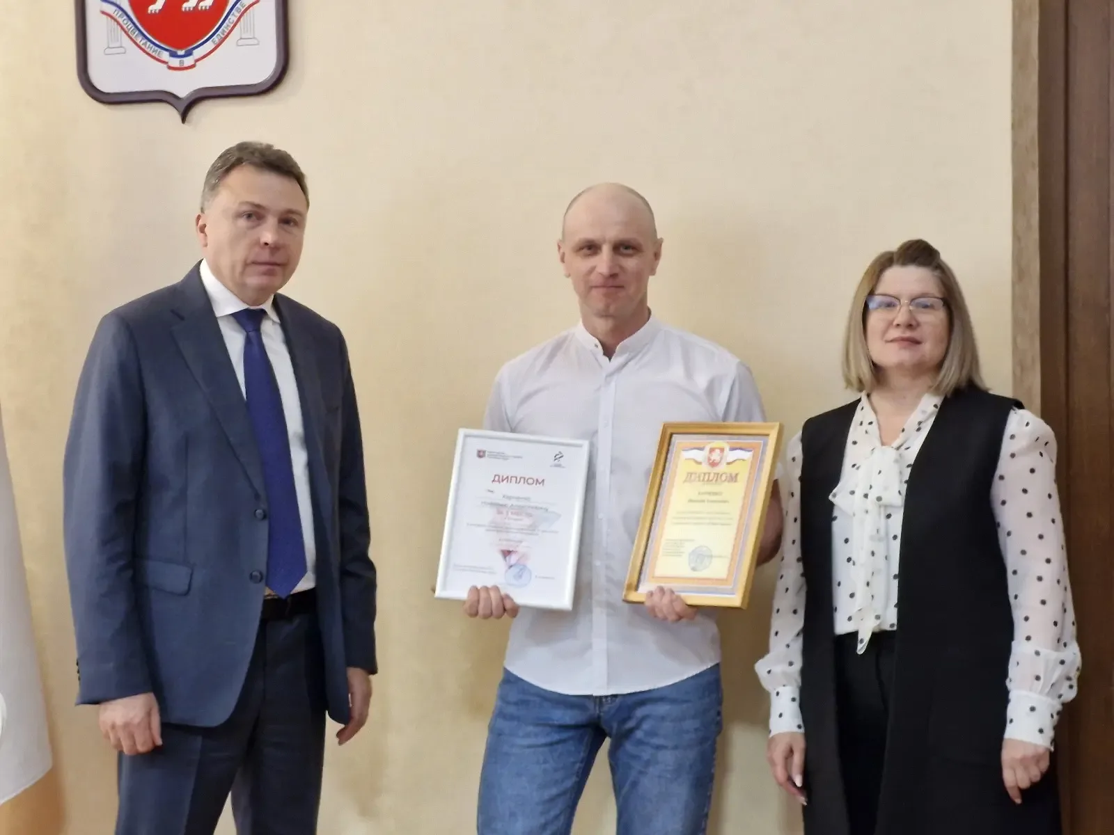 В Крыму наградили победителей конкурса «Лучший по профессии»💪  🏆В Совете министров Республики Крым с