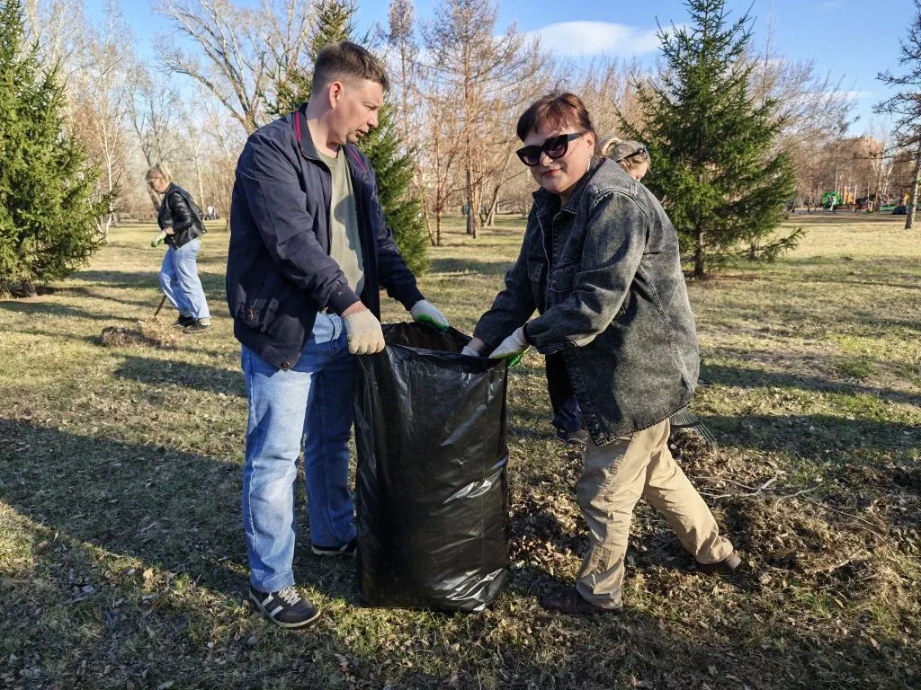 🧹 🌳🌲 Дружный коллектив Министерства здравоохранения Красноярского края присоединился к Всероссийском
