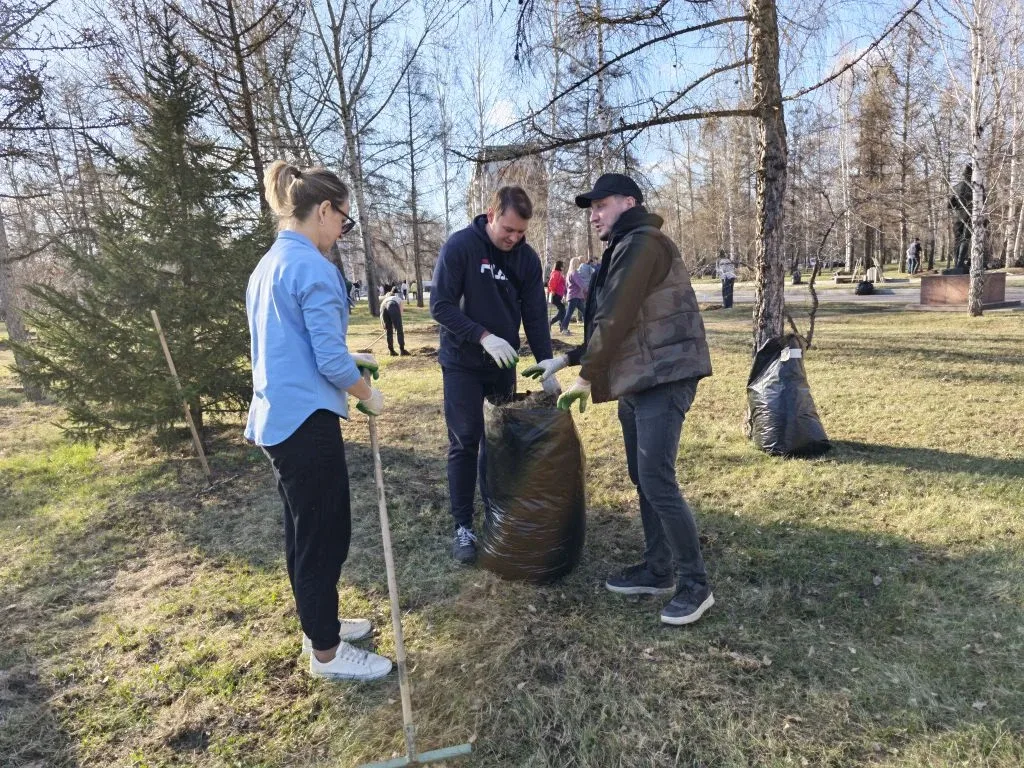 🧹 🌳🌲 Дружный коллектив Министерства здравоохранения Красноярского края присоединился к Всероссийском