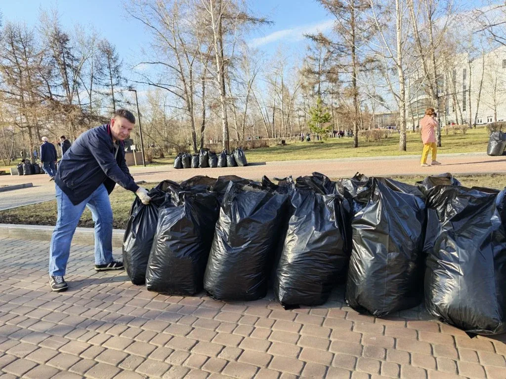 🧹 🌳🌲 Дружный коллектив Министерства здравоохранения Красноярского края присоединился к Всероссийском