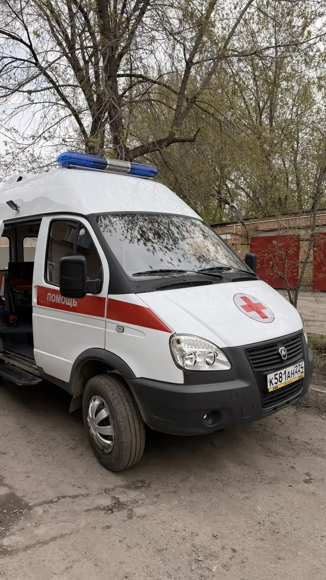 🚑 Назаровская станция скорой помощи пополнилась новым укомплектованным автомобилем  Назаровский муни