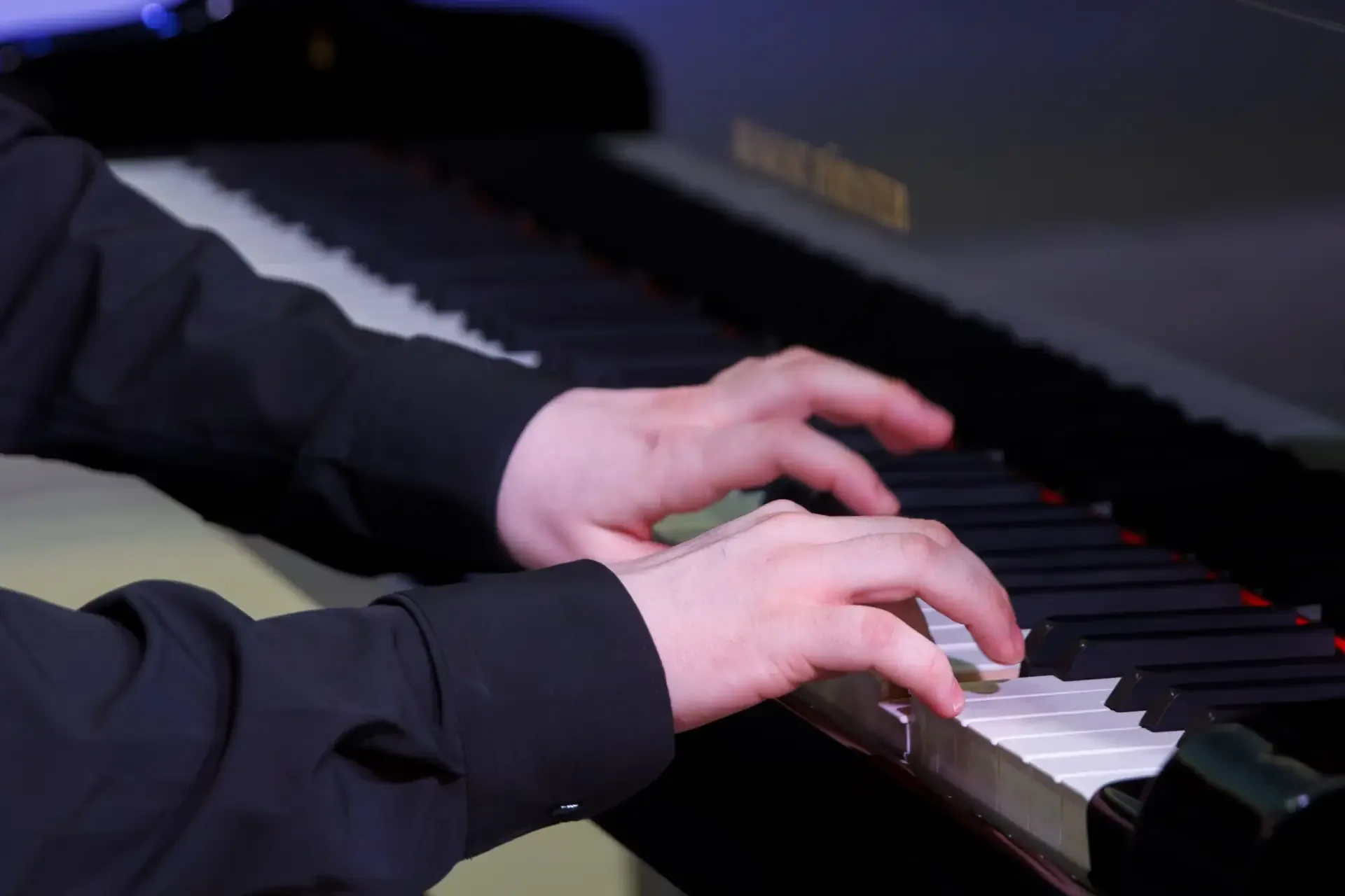В КемГИК прошел концерт фортепианной музыки «Великие земли русской»  🎹 30 апреля 2026 года концертны