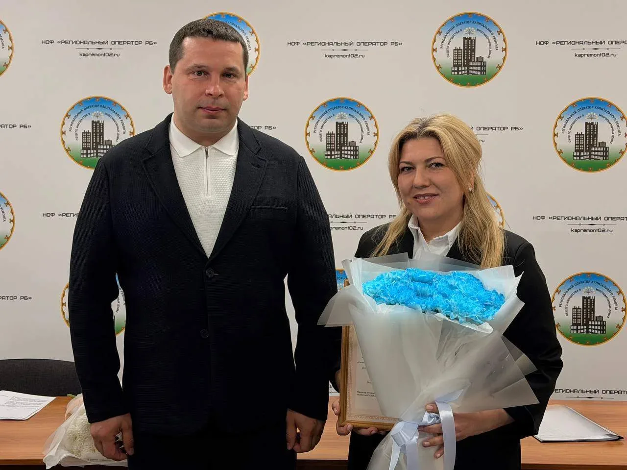 🥳 Неделя начинается с приятных новостей.  🏅Сегодня на оперативном совещании генеральный директор Фон