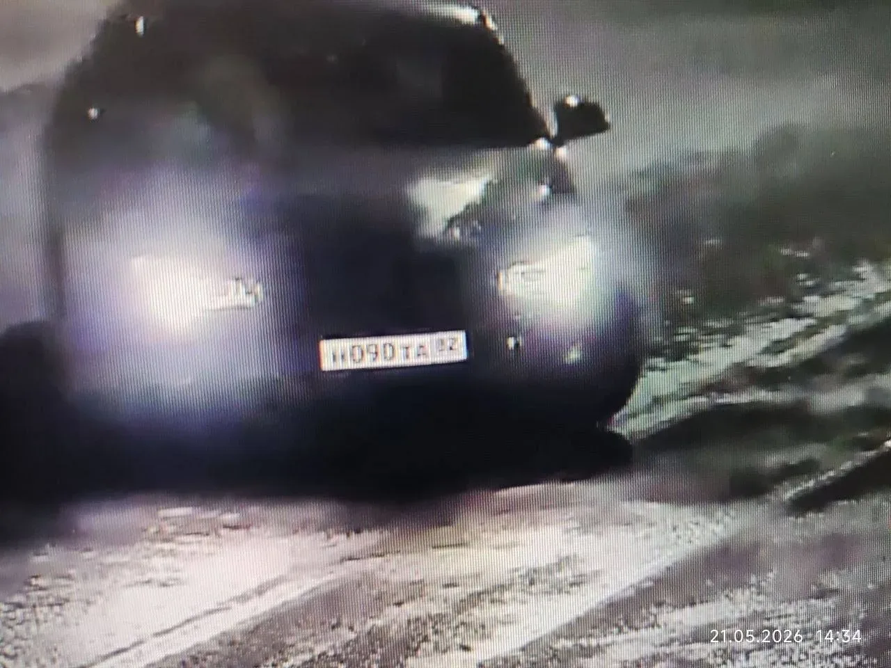 🤦‍♂️Золотая молодёжь в Симферополе устраивает дрифт на улице Толстого и мешает жителям  ✅Новости Сев