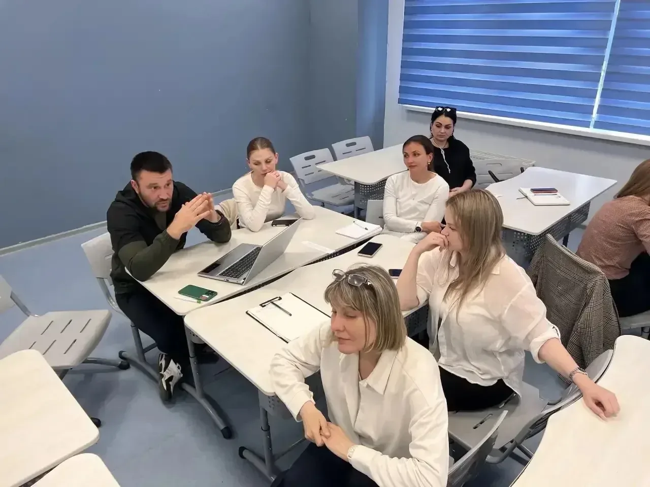 🤝 В Горячем Ключе продолжается подготовка наставников для подростков, состоящих на различных видах у