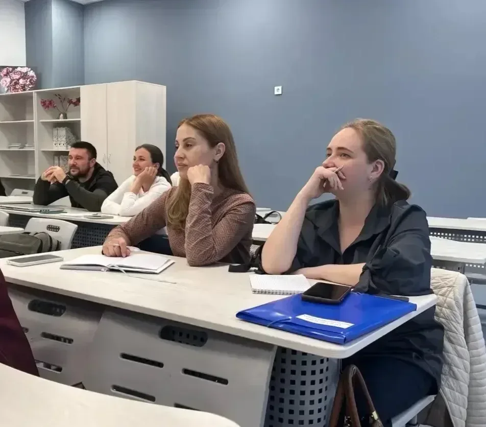 🤝 В Горячем Ключе продолжается подготовка наставников для подростков, состоящих на различных видах у