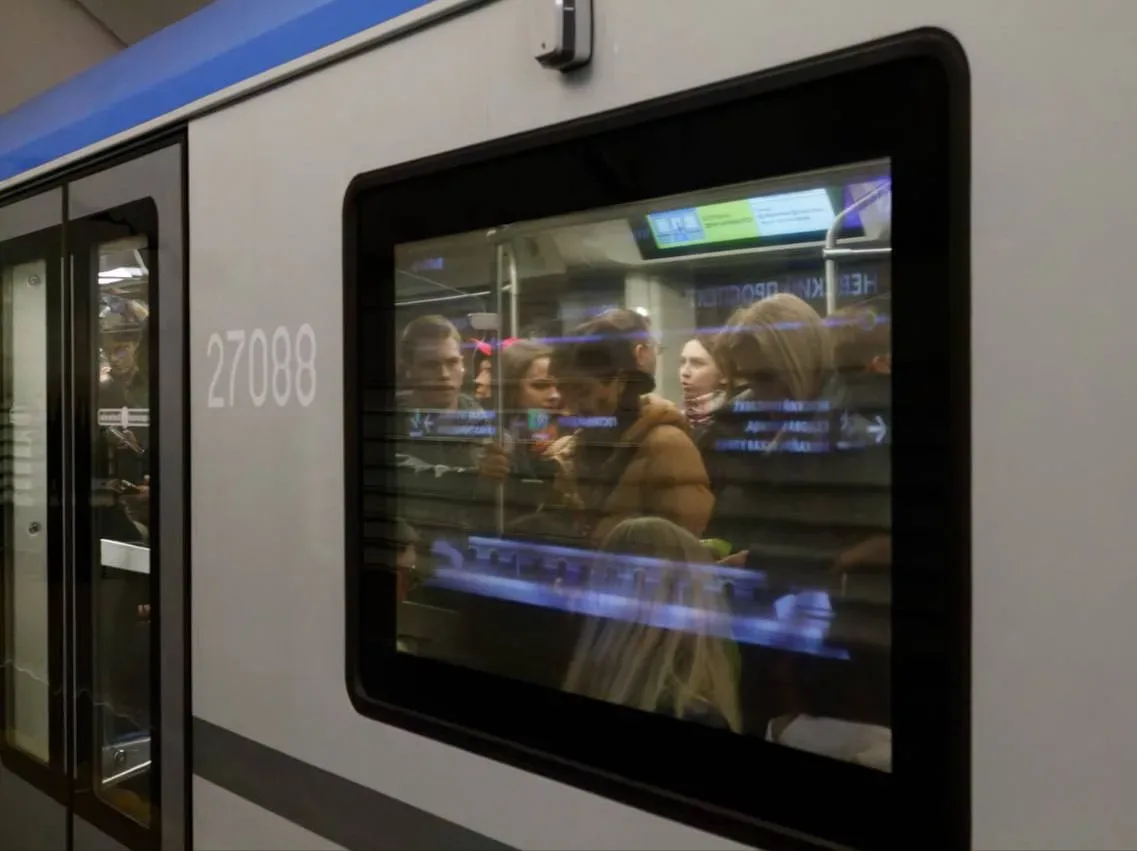 👷🏻‍♂️ В Петербургское метро прибыл 50-й «Балтиец».  Вечером в четверг 7 мая 2026 в электродепо «Авто