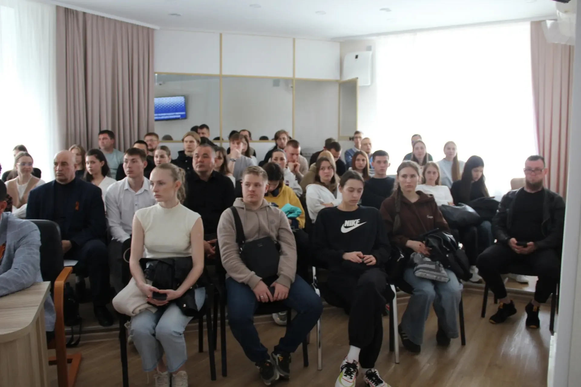 📝Вчера, 12 мая, Министр спорта Омской области Алексей Владимирович Ленберг и его первый заместитель 