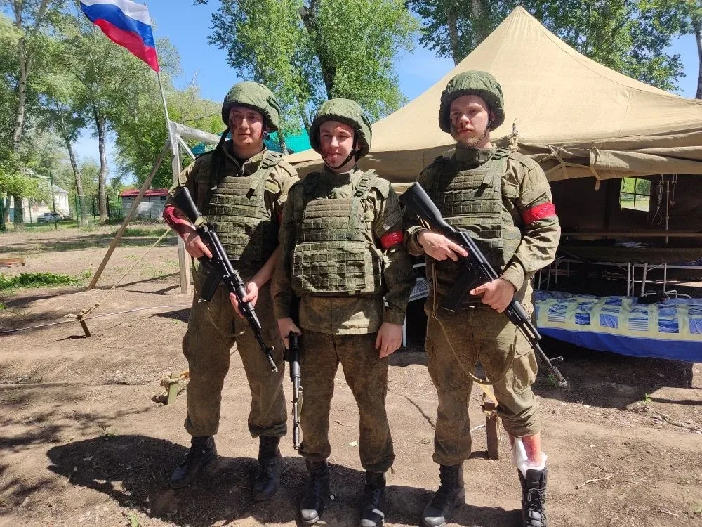 В ОрГМУ провели реконструкцию работы военных медиков в зоне СВО  Сегодня на территории спортивной ба