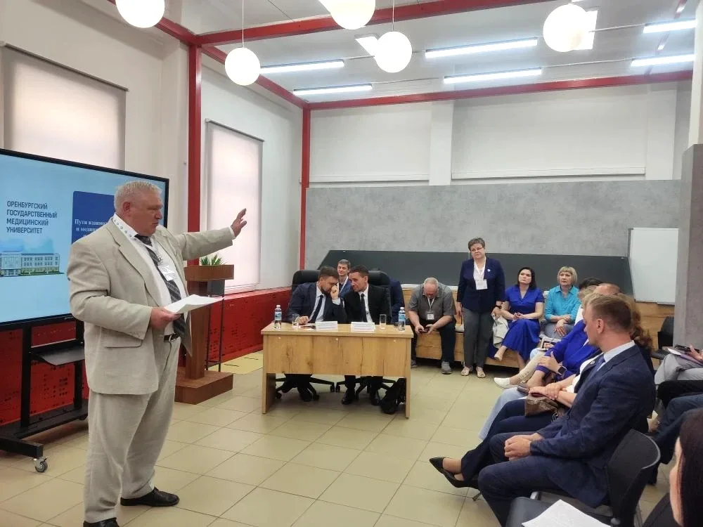 Более 1000 человек посетили день открытых дверей ОрГМУ в Оренбурге   16 мая в Оренбургском государст