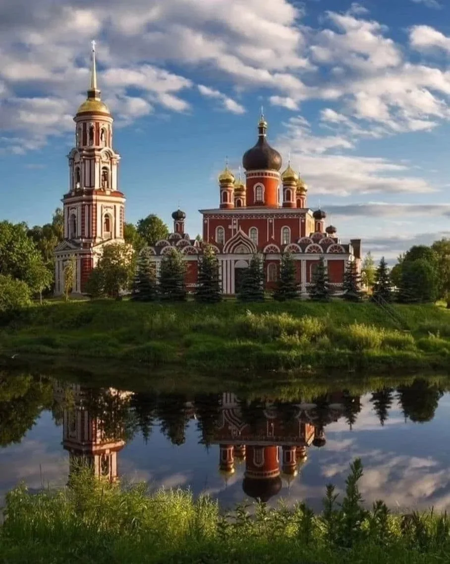 БЛАГОСЛОВЕНИЙ ГОСПОДНИХ НА СОН ГРЯДУЩИМ.  Иерей Леонид