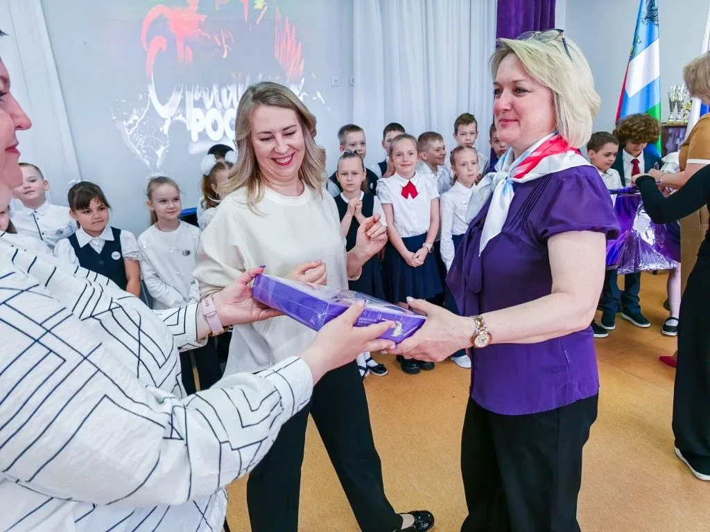 🔻 Торжественное награждение «Орлят»    Церемония награждения участников программы «Орлята» - итоги 2