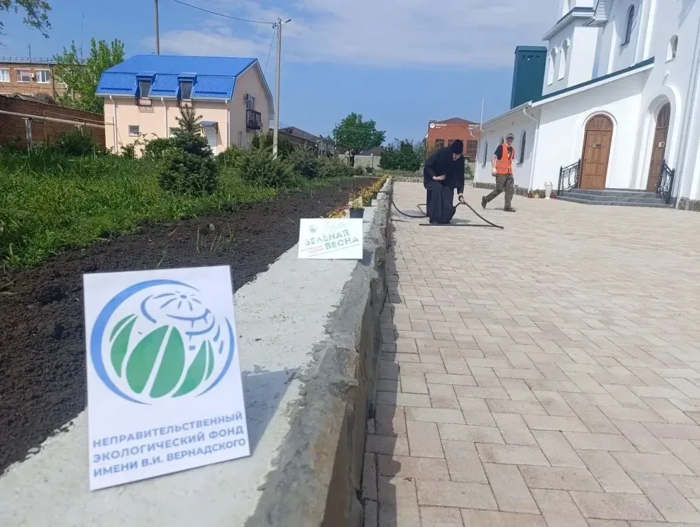 🌱 Зеленая Весна 2026: Аллея добра и красоты  Сегодня наши студенты приняли участие во Всероссийском 