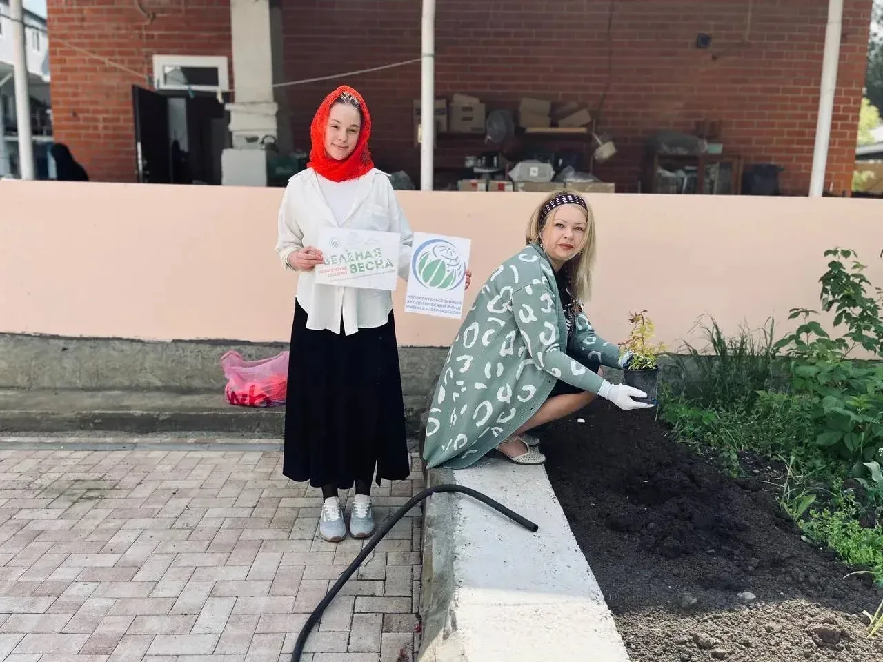 🌱 Зеленая Весна 2026: Аллея добра и красоты  Сегодня наши студенты приняли участие во Всероссийском 