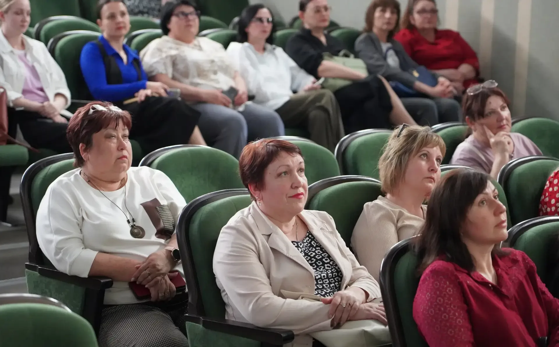 Родители студентов Ленинградского социально-педагогического колледжа приняли участие в краевом «Роди