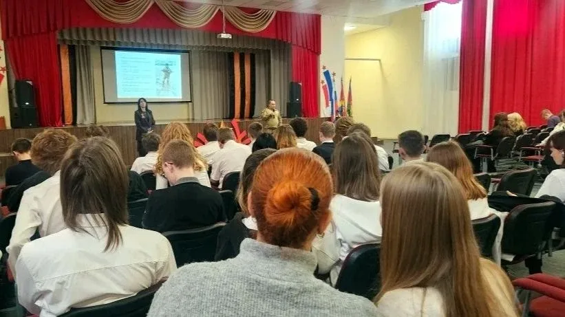 🇷🇺 МУЖЕСТВО. ЧЕСТЬ. ПАМЯТЬ  В преддверии великого праздника Дня Победы, в целях повышения военно-пат