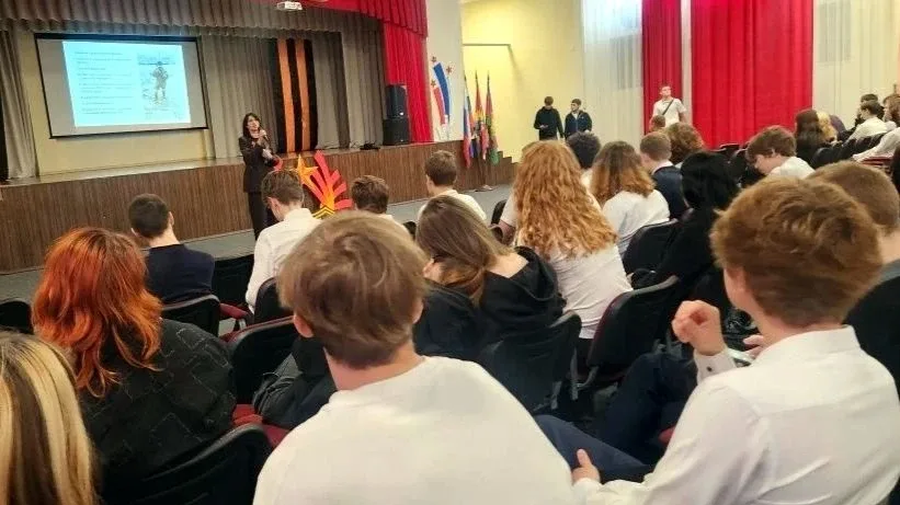 🇷🇺 МУЖЕСТВО. ЧЕСТЬ. ПАМЯТЬ  В преддверии великого праздника Дня Победы, в целях повышения военно-пат