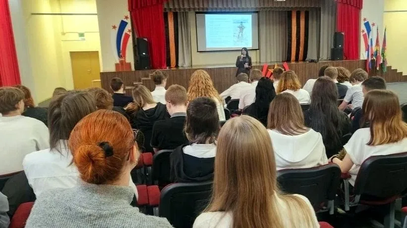 🇷🇺 МУЖЕСТВО. ЧЕСТЬ. ПАМЯТЬ  В преддверии великого праздника Дня Победы, в целях повышения военно-пат
