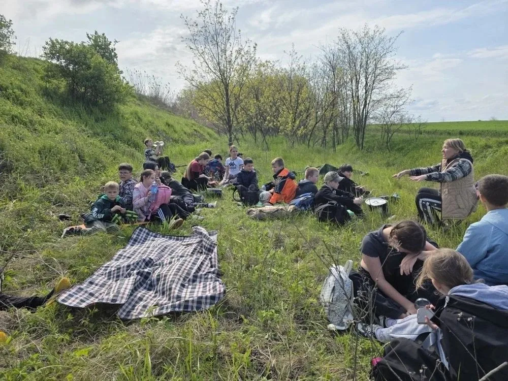 📢 📢 📢 В минувшие выходные ученики школы №15 отправились в увлекательный поход выходного дня по посёл
