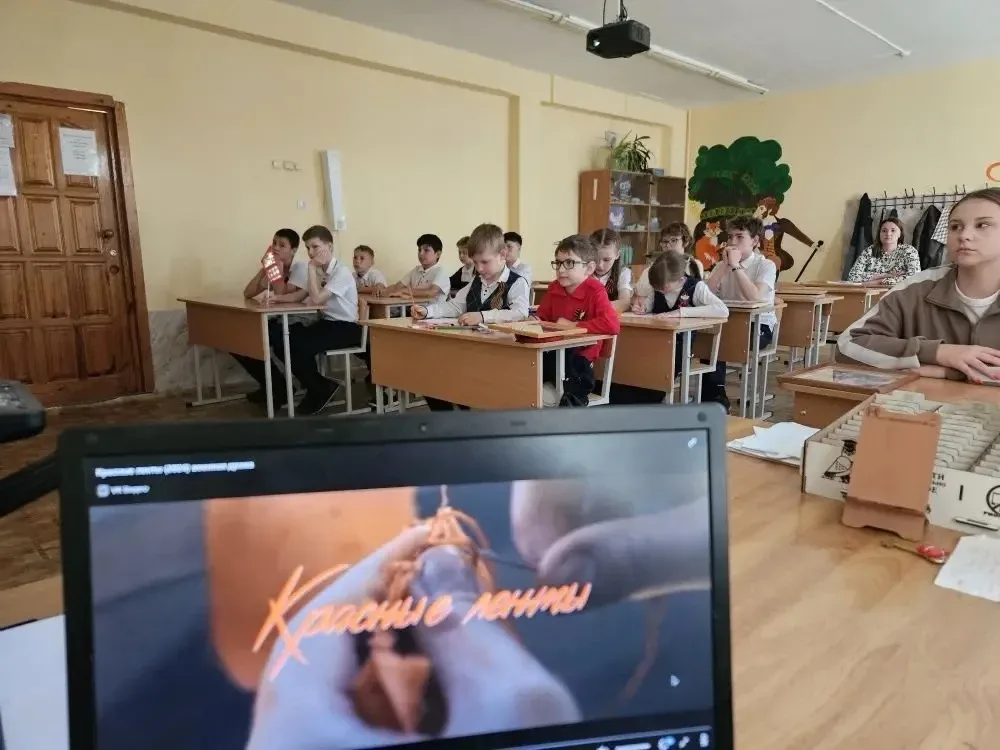 Киноуроки «Великая Победа: взгляд потомков»: история семьи в кадре   9 Мая в гимназии прошли необычн