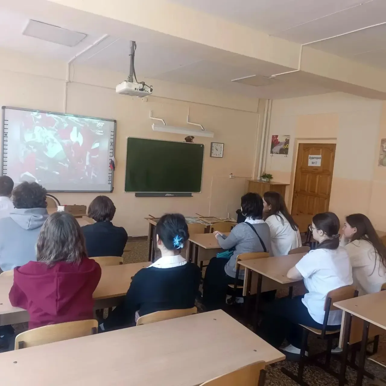 Киноуроки «Великая Победа: взгляд потомков»: история семьи в кадре   9 Мая в гимназии прошли необычн
