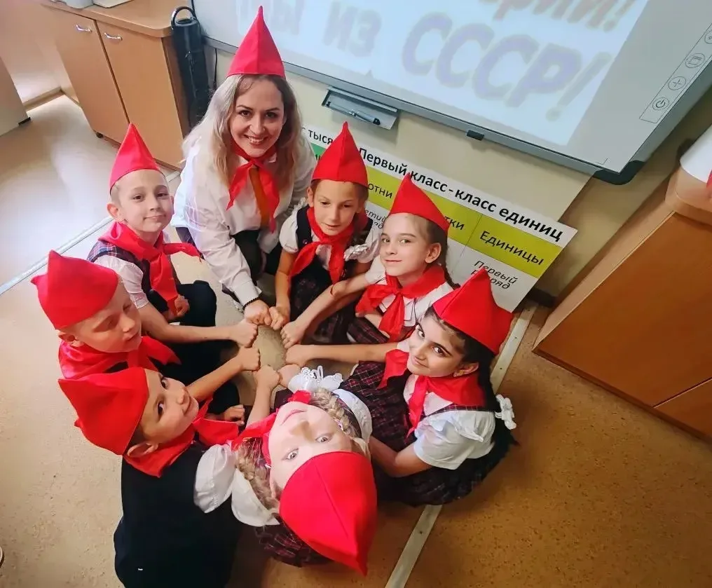 19 мая в России отмечают День детских организаций России. 🌟  В нашей школе в преддверии этого дня со