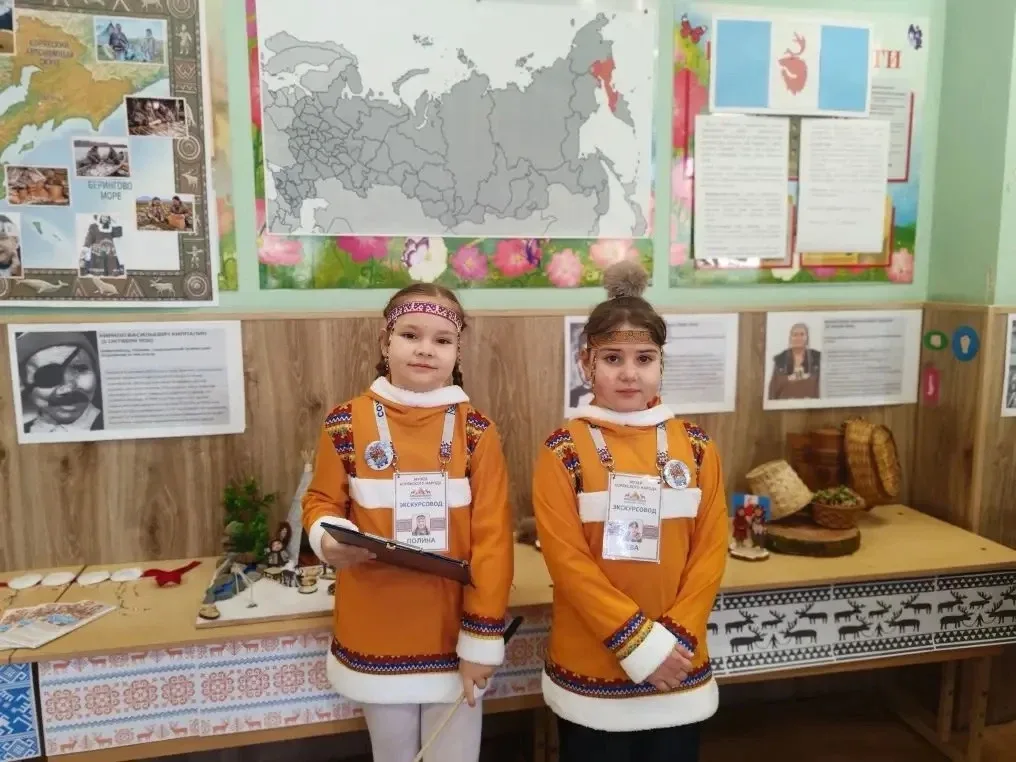 В продолжение нашего репортажа о Дне школы и единстве народов России. 🇷🇺🎉  Представляем вашему внима
