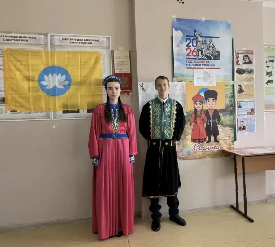 🇷🇺 В рамках празднования Дня школы, приуроченного к Году единства народов России, учащиеся 6 «К» кла