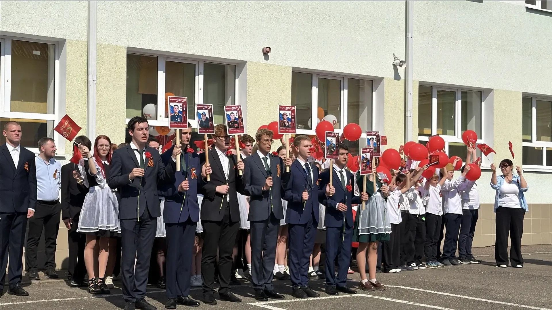 9 мая - День Победы!🕊️  Подвиг предков живёт в наших сердцах и поступках, а память, которую мы береж