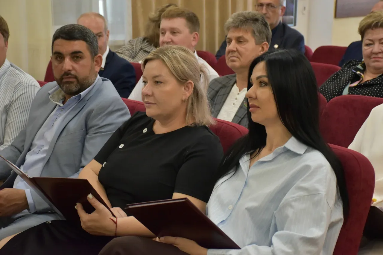 Двадцать седьмая сессия Совета Абинского городского поселения  Прошла двадцать седьмая очередная сес