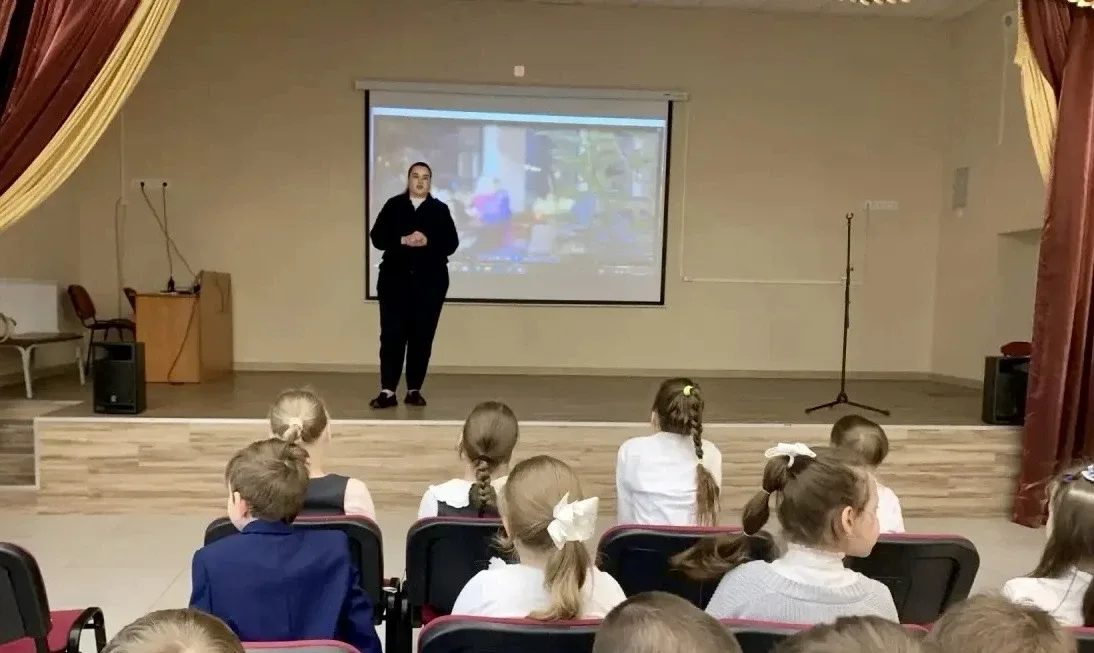 👮‍♀️Наших школьников посетила лейтенант полиции Коршунова Полина Александровна, инспектор по подгото