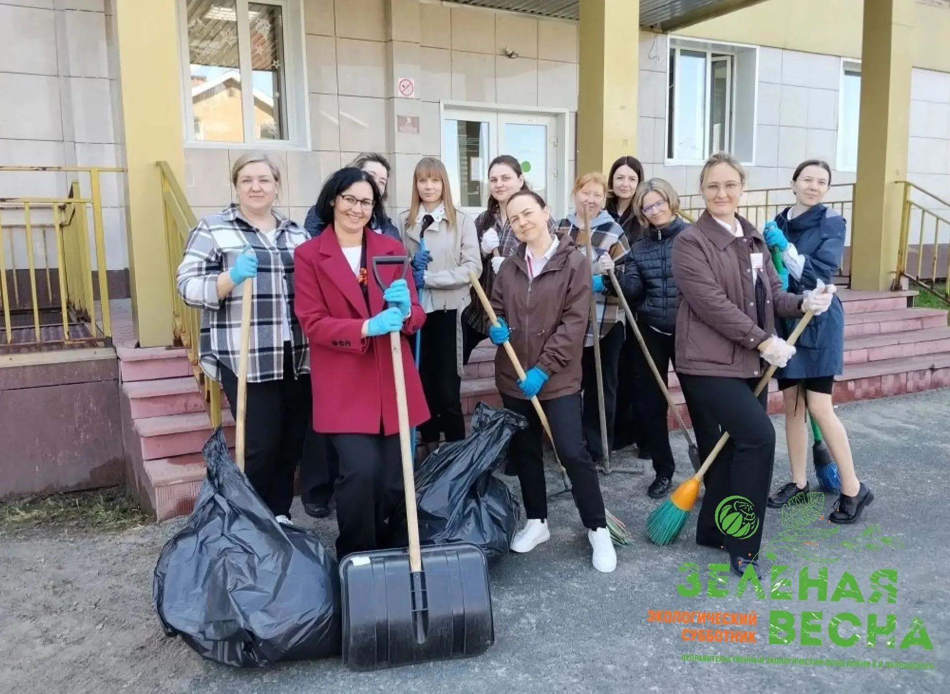 МФЦ Томской области — на экологическом субботнике   🌱С 13 по 19 мая отделы МФЦ Томской области приня