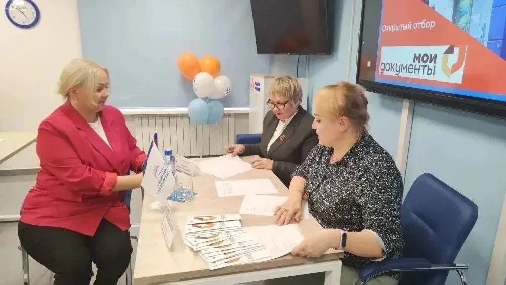 В Канашском Кадровом центре «Работа России» прошёл открытый отбор кандидатов в МФЦ  ⚡14 мая в Кадров
