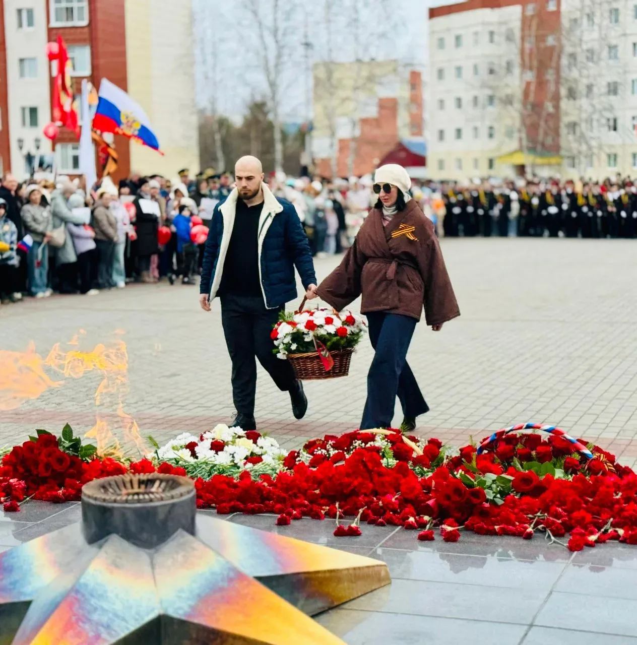 Коллектив МФЦ Югры принял участие в праздничных мероприятиях, посвященных Дню Победы 🎉  ❤Сотрудники 