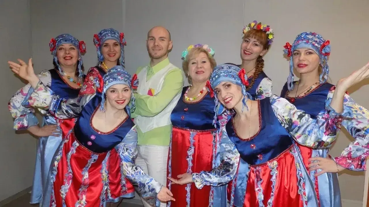 ✨ Магия документов и сила народной песни   Сегодня в нашей рубрике Лица МФЦ – удивительный человек, 
