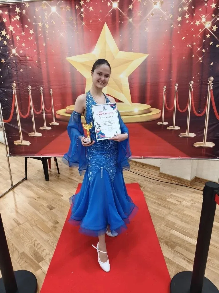 🎉 👏 💐 Поздравляем Рыбченко Анастасию, ученицу  8"М" класса, воспитанницу ДЮСШ НИКА, с получением наг