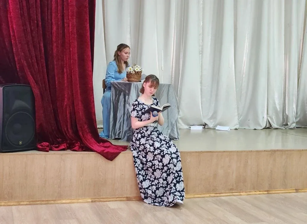 «Обломов» на школьной сцене: лень как искусство, или История одного триумфа 🎭  Актовый зал нашей шко