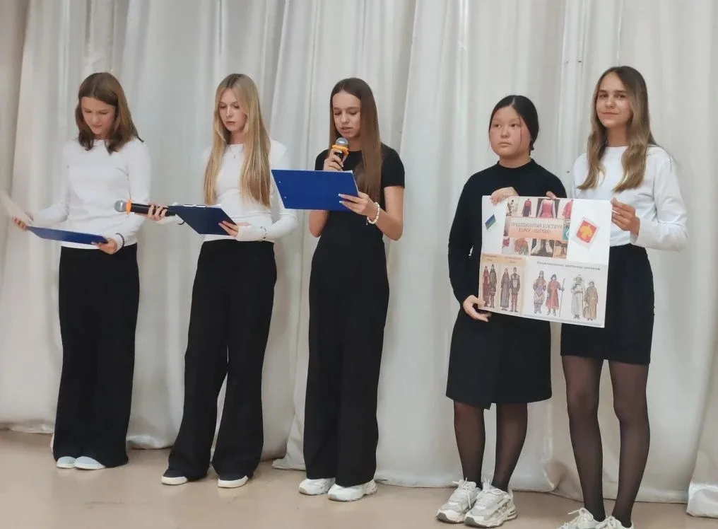 🎉 Фестиваль «От края до края»: третий день — триумф седьмых классов!   Позади два ярких, незабываемы