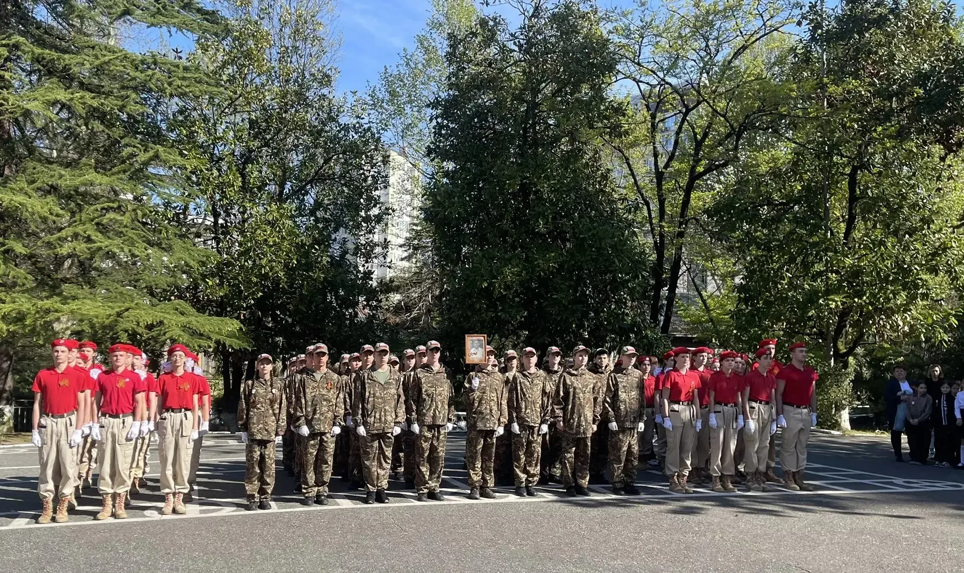 81-я годовщина Победы советского народа в Великой Отечественной войне в нашей школе началась с первы
